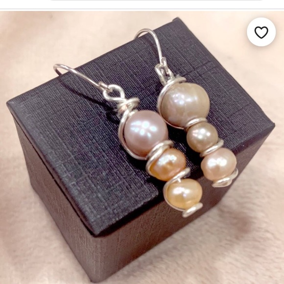 Handmade Jewelry Rings and Earings - Picture 2 of 3